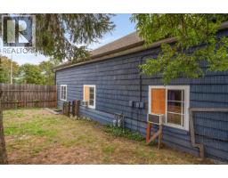 910 Esplanade Ave, Ladysmith, BC V9G1A0 Photo 22