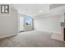3817 Centre A Street Ne, Calgary, AB T2E3A5 Photo 32