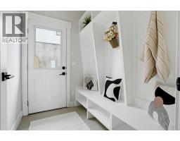 3817 Centre A Street Ne, Calgary, AB T2E3A5 Photo 39