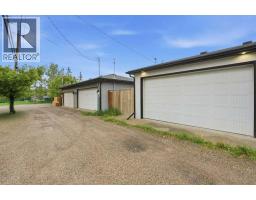 3817 Centre A Street Ne, Calgary, AB T2E3A5 Photo 47