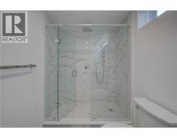 574 Clipper Drive, Waterloo, ON N2K4B4 Photo 24