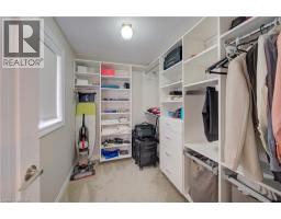 574 Clipper Drive, Waterloo, ON N2K4B4 Photo 21