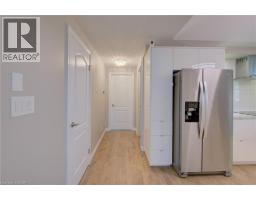 574 Clipper Drive, Waterloo, ON N2K4B4 Photo 16
