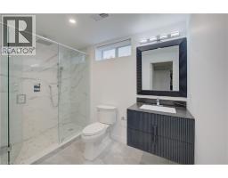 574 Clipper Drive, Waterloo, ON N2K4B4 Photo 32
