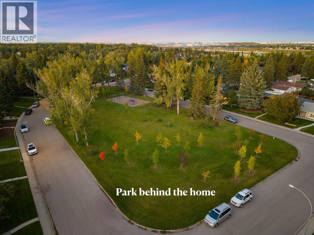 43 Lake Wapta Rise SE - photo 49