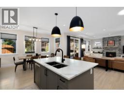 Living room - 120 Trailhead Cir, Shawnigan Lake, BC V8H2J1 Photo 9