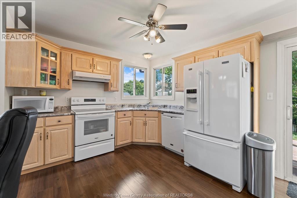 844 COTTAGE GROVE - Image 11