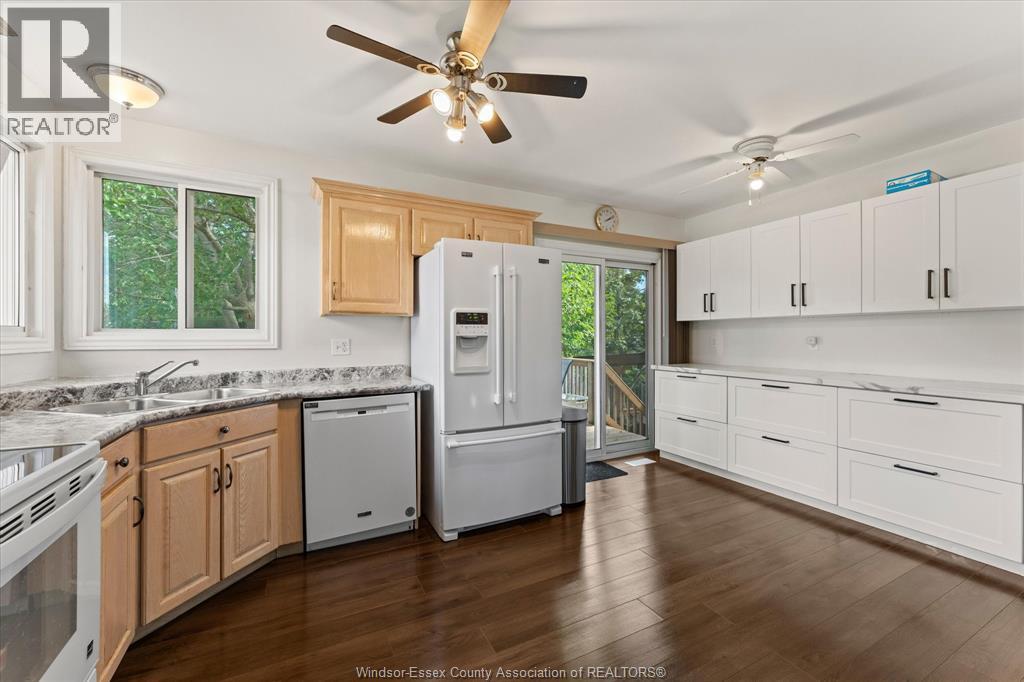 844 COTTAGE GROVE - Image 12
