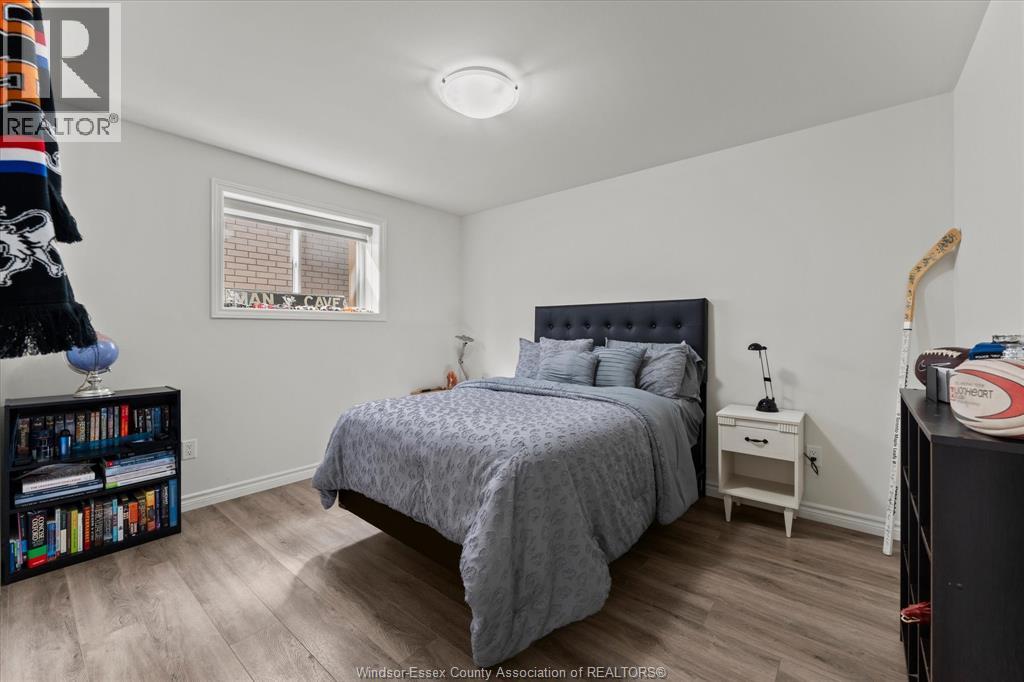 392 CYPRESS LANE - 29