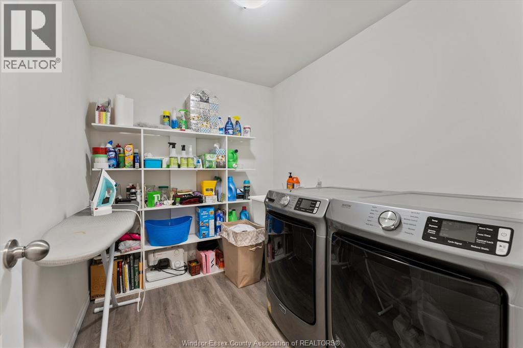 392 CYPRESS LANE - 32