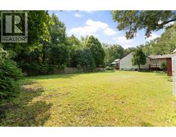 7035 Matchette Road, Lasalle, ON N9J2S1 Photo 32