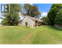 7035 Matchette Road, Lasalle, ON N9J2S1 Photo 35