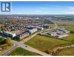 2600 Sandwich West Parkway Unit# 102, Lasalle, ON N9H1H3 Photo 17