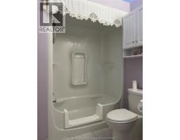 333 Rockport Lane, Kingsville, ON N9Y4A4 Photo 22