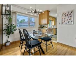 Family room - 3807 25 Avenue Sw, Calgary, AB T3E0L3 Photo 12