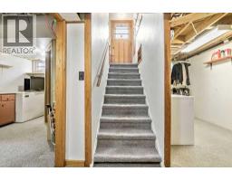 3807 25 Avenue Sw, Calgary, AB T3E0L3 Photo 26