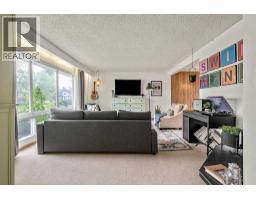 Primary Bedroom - 3807 25 Avenue Sw, Calgary, AB T3E0L3 Photo 6