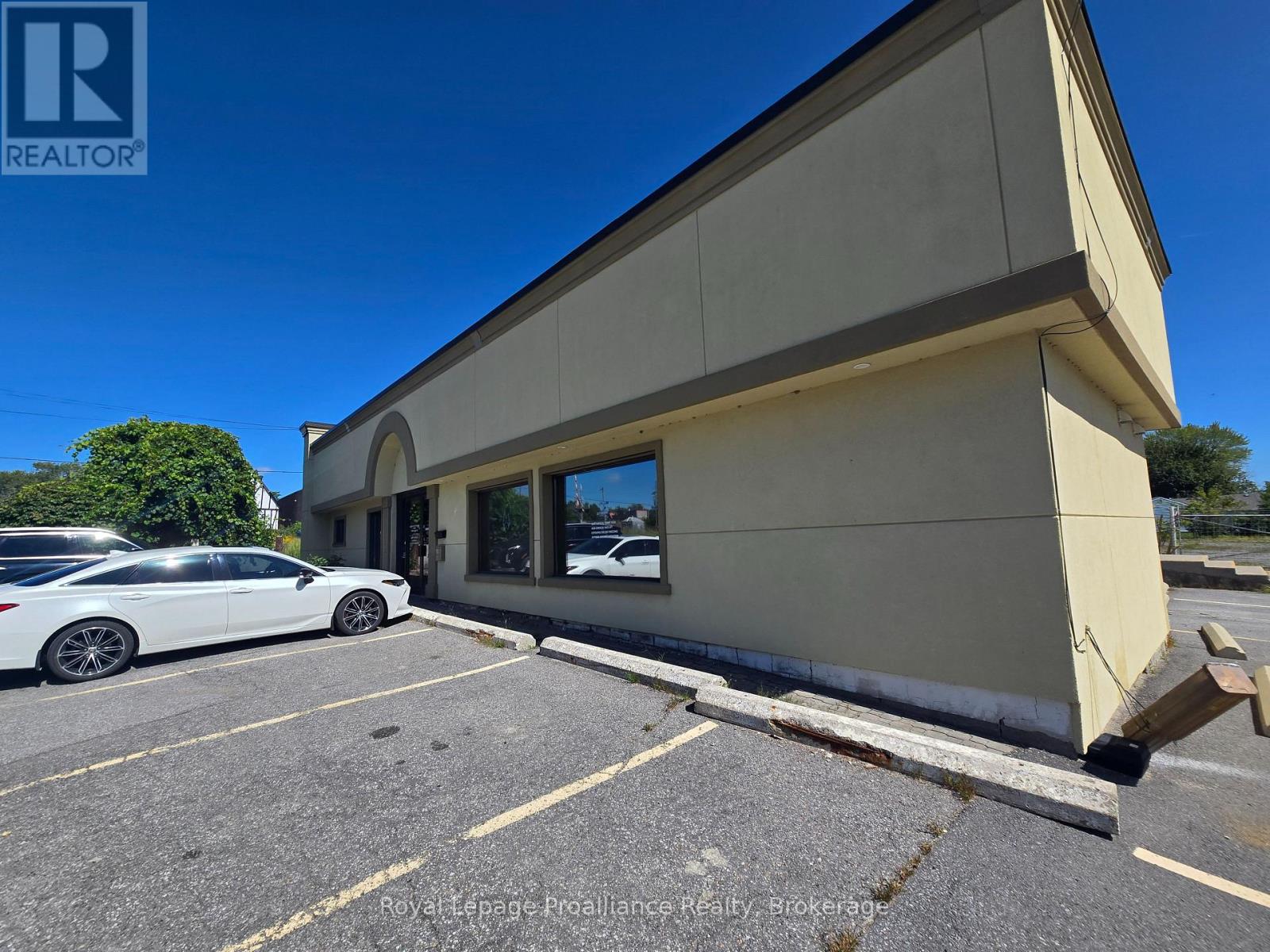 C - 19 NEWBERRY STREET, Belleville (Belleville Ward) — photo 10