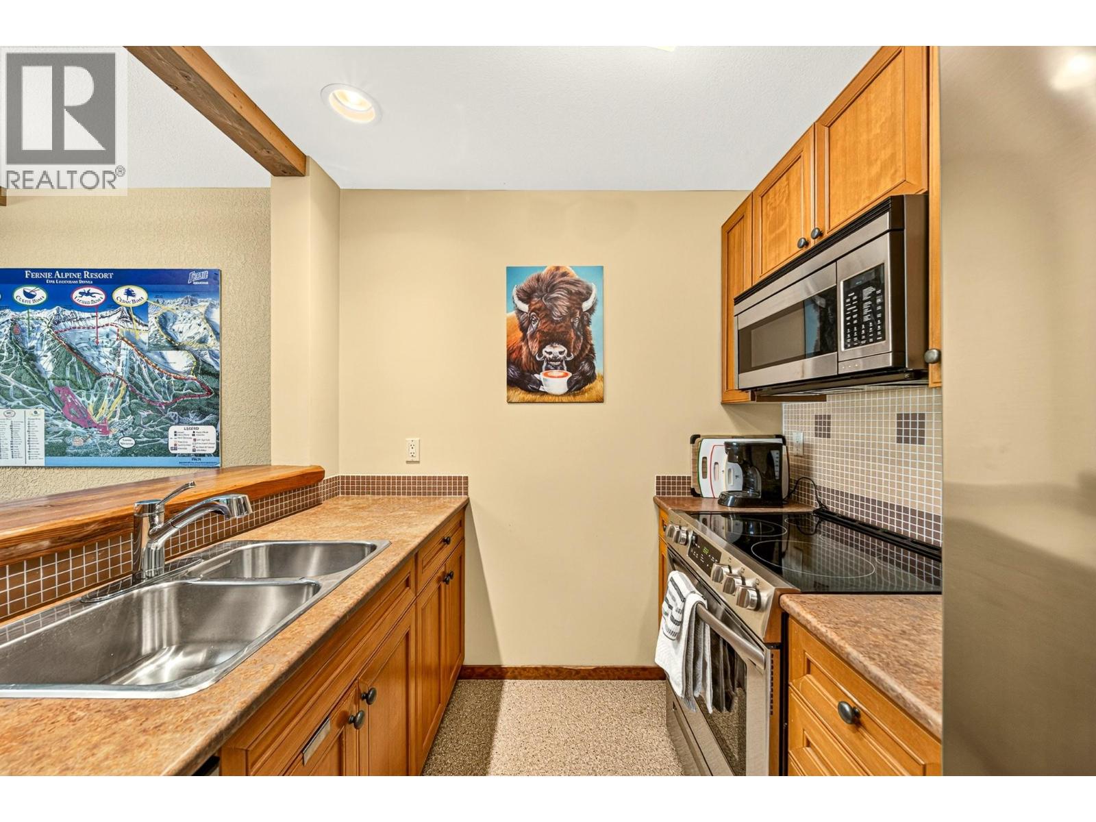 #304 5258 HIGHLINE Drive - 12