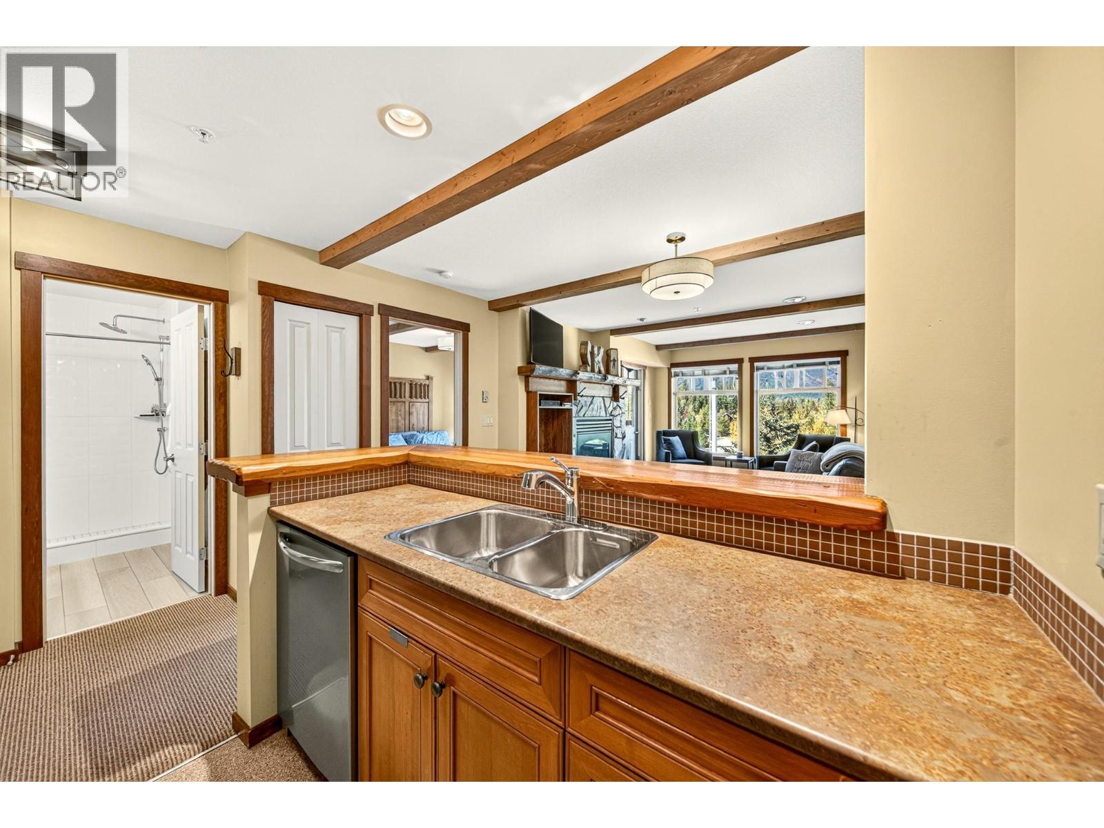 #304 5258 HIGHLINE Drive - 13