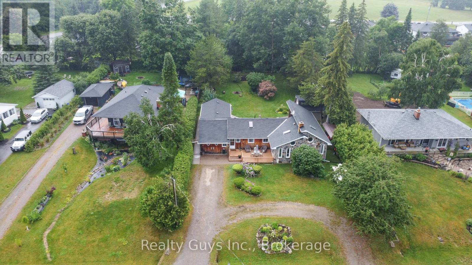 126 Lakeside Drive, Selwyn, Ontario, K0L1T0, Selwyn, Ontario — photo 2 of 5