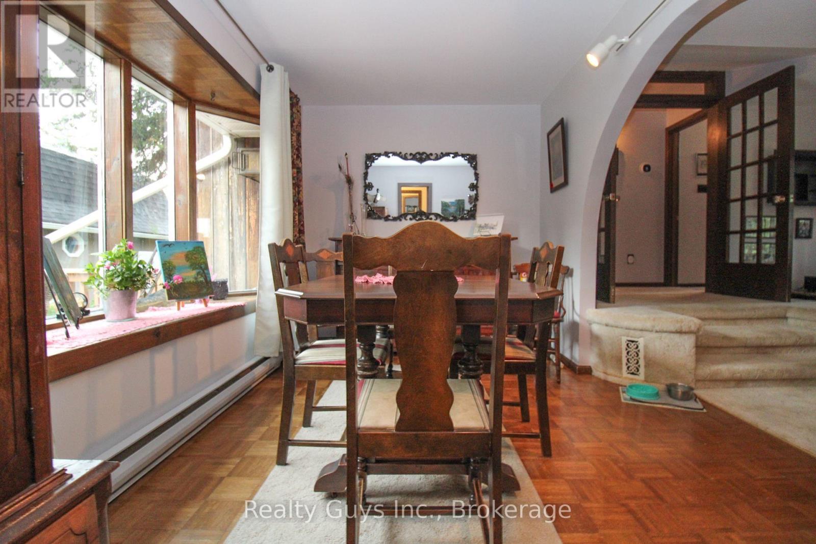 126 LAKESIDE DRIVE - Image 21