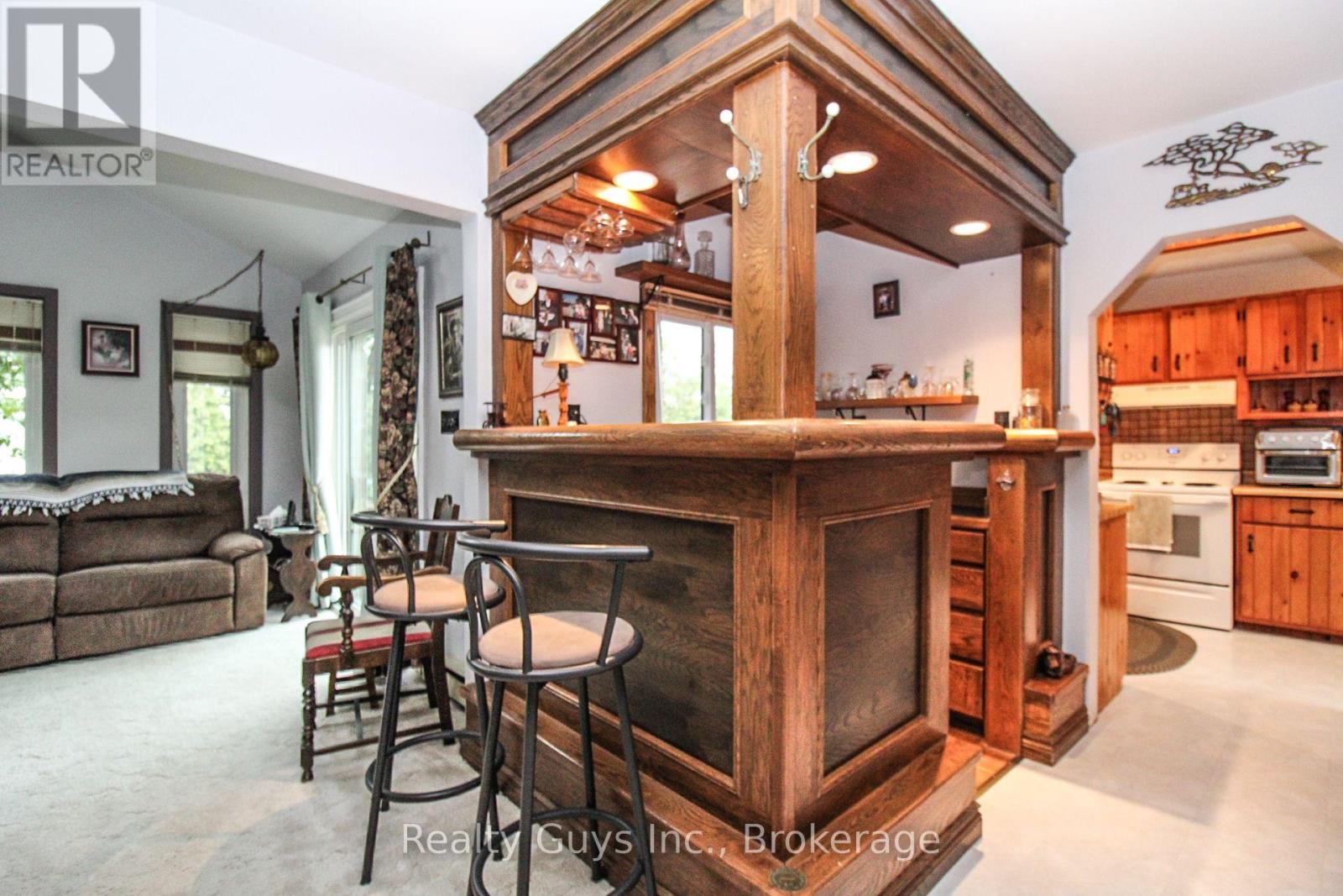126 LAKESIDE DRIVE - 24