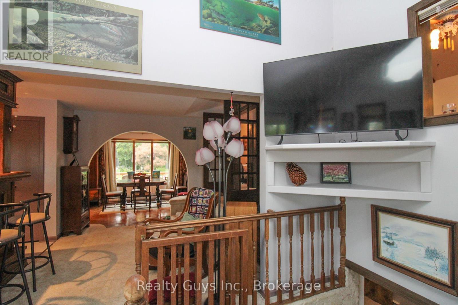 126 LAKESIDE DRIVE - Image 26