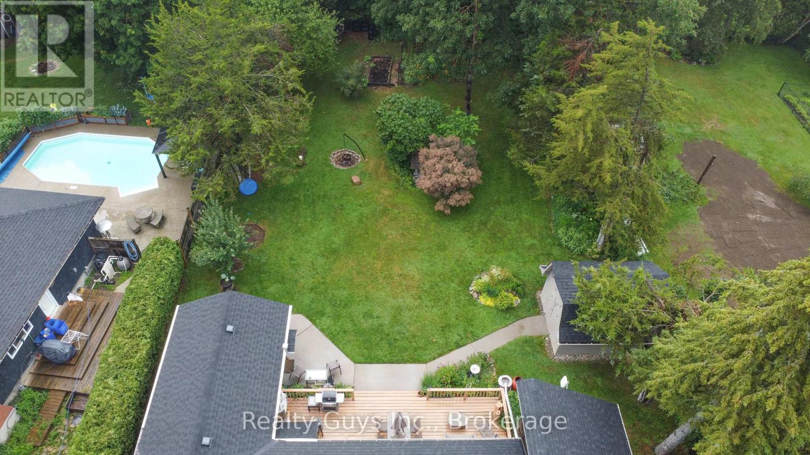 126 Lakeside Drive, Selwyn, Ontario, K0L1T0, Selwyn, Ontario — photo 3 of 5