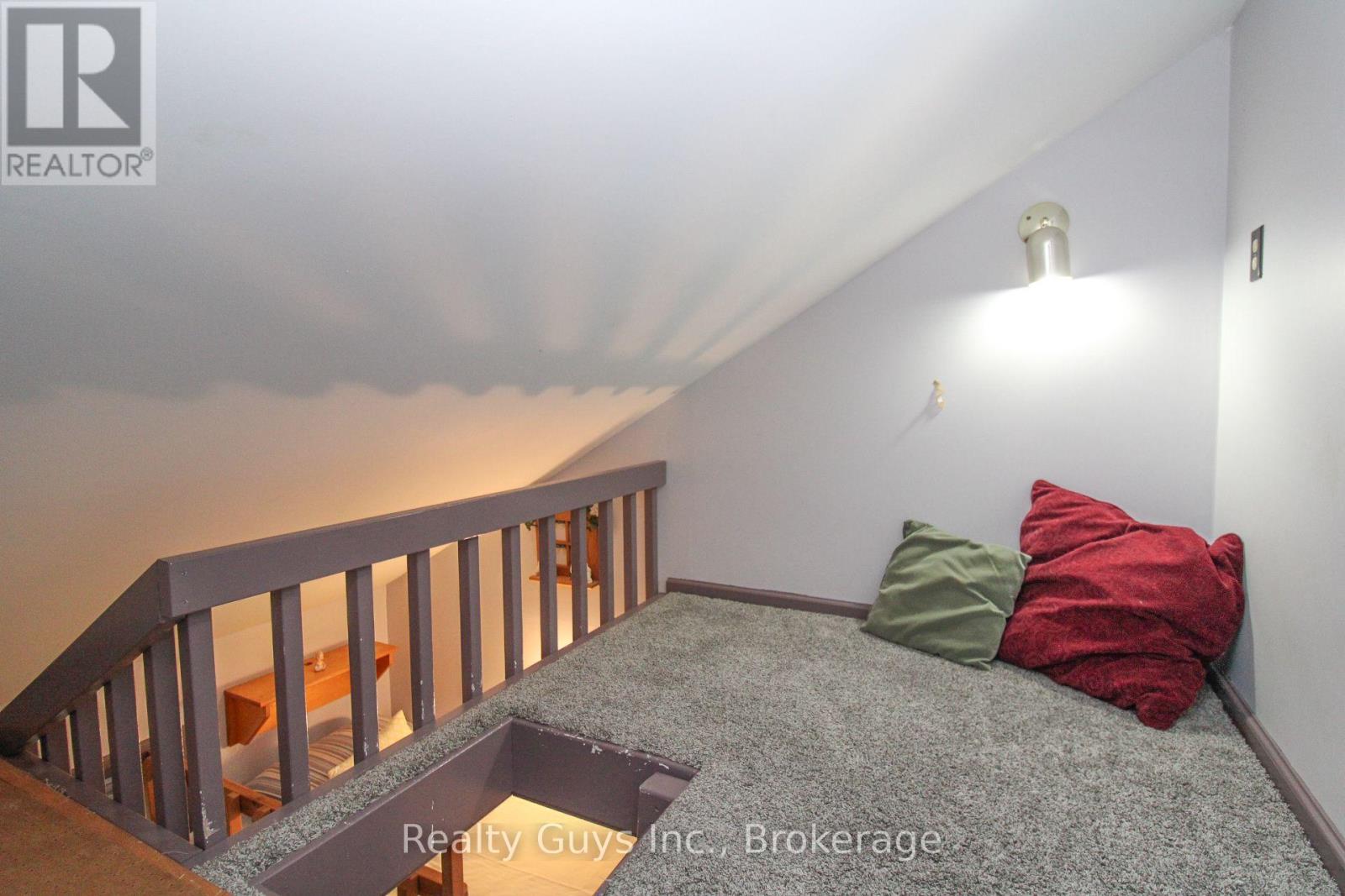 126 LAKESIDE DRIVE - Image 38