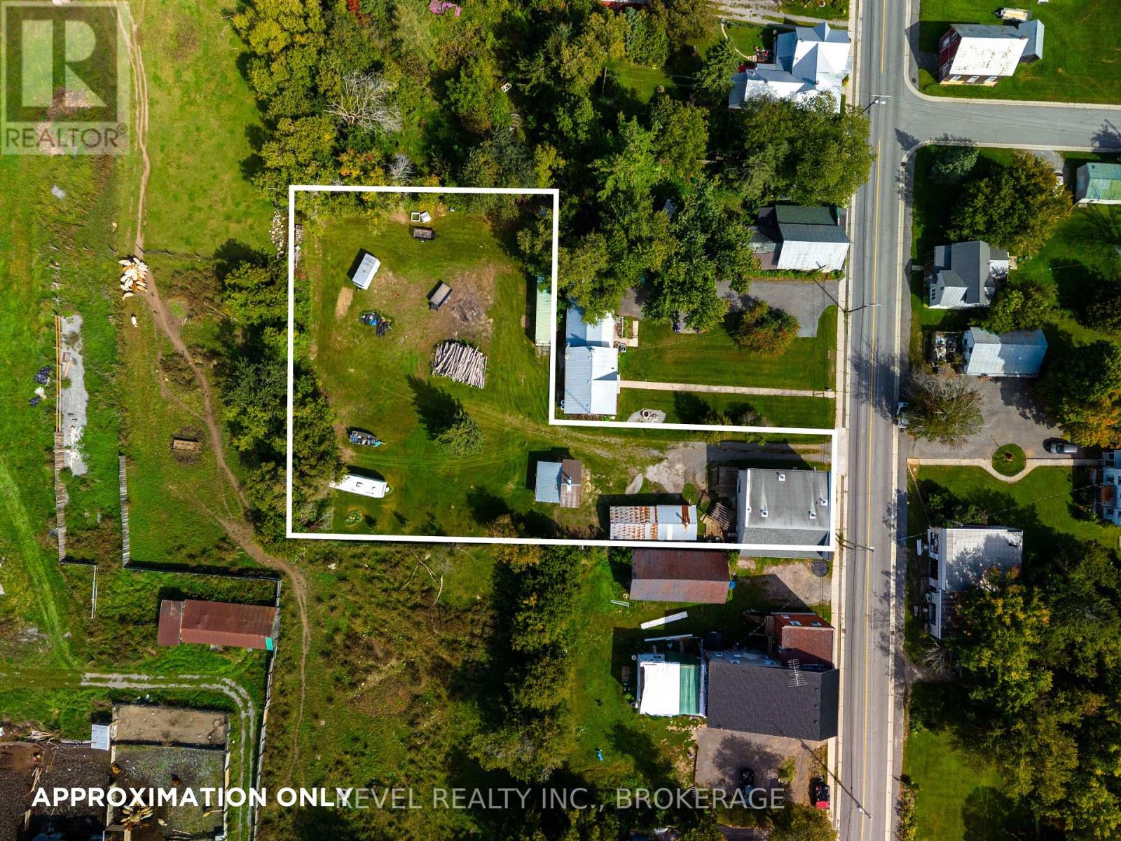 2939 COUNTY RD 14 ROAD E - 50