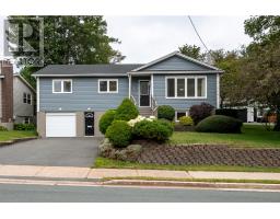 10 Strawberry Marsh Road thumbnail 2