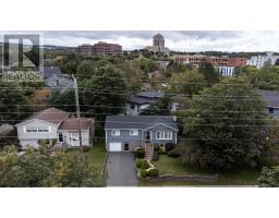 10 Strawberry Marsh Road thumbnail 3