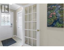 10 Strawberry Marsh Road thumbnail 5