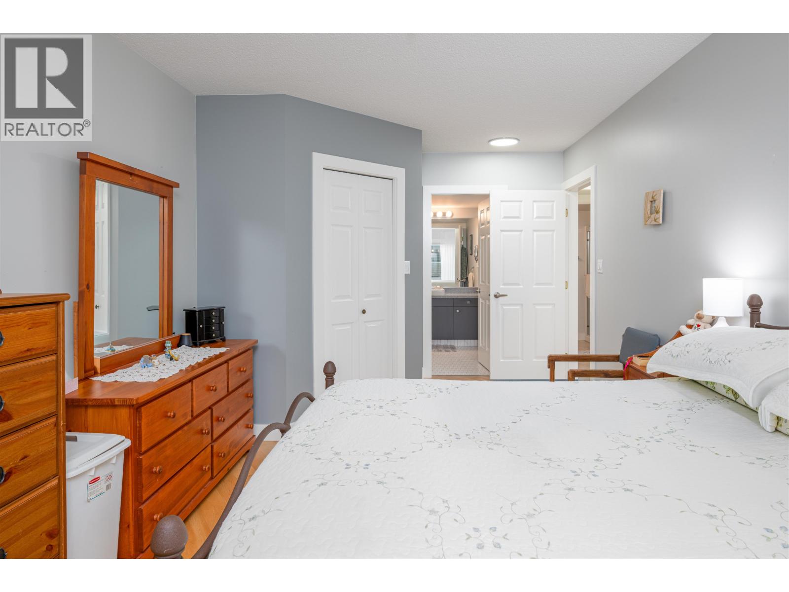 #104 1638 6TH AVENUE - 18