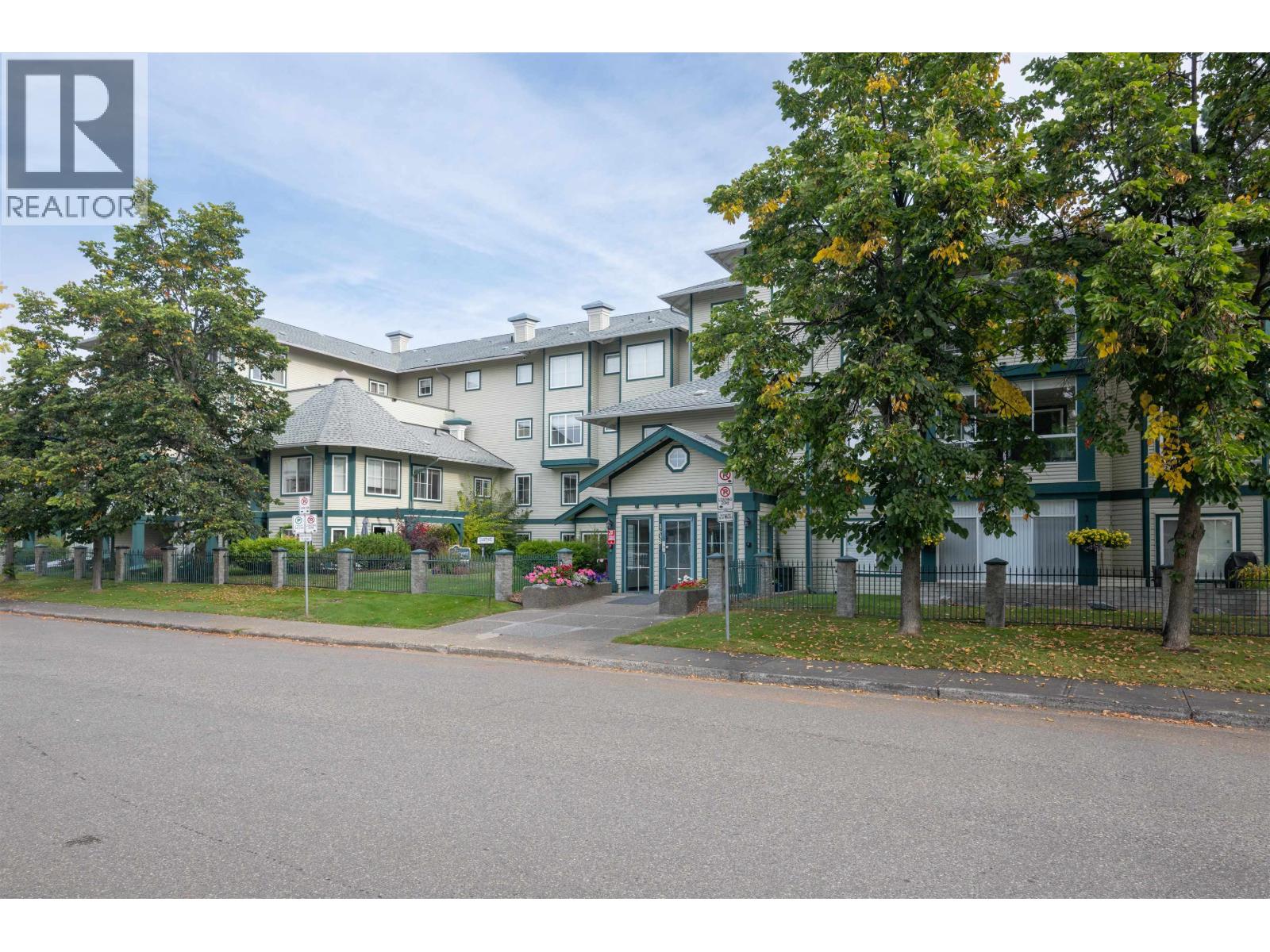 Photo 37 of 37 — 104 1638 6TH AVENUE · Prince George, BC
