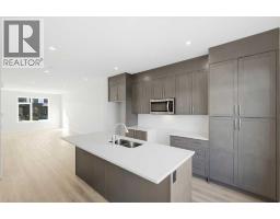 Primary Bedroom - 225 Vantage Drive, Cochrane, AB T4C3G5 Photo 8