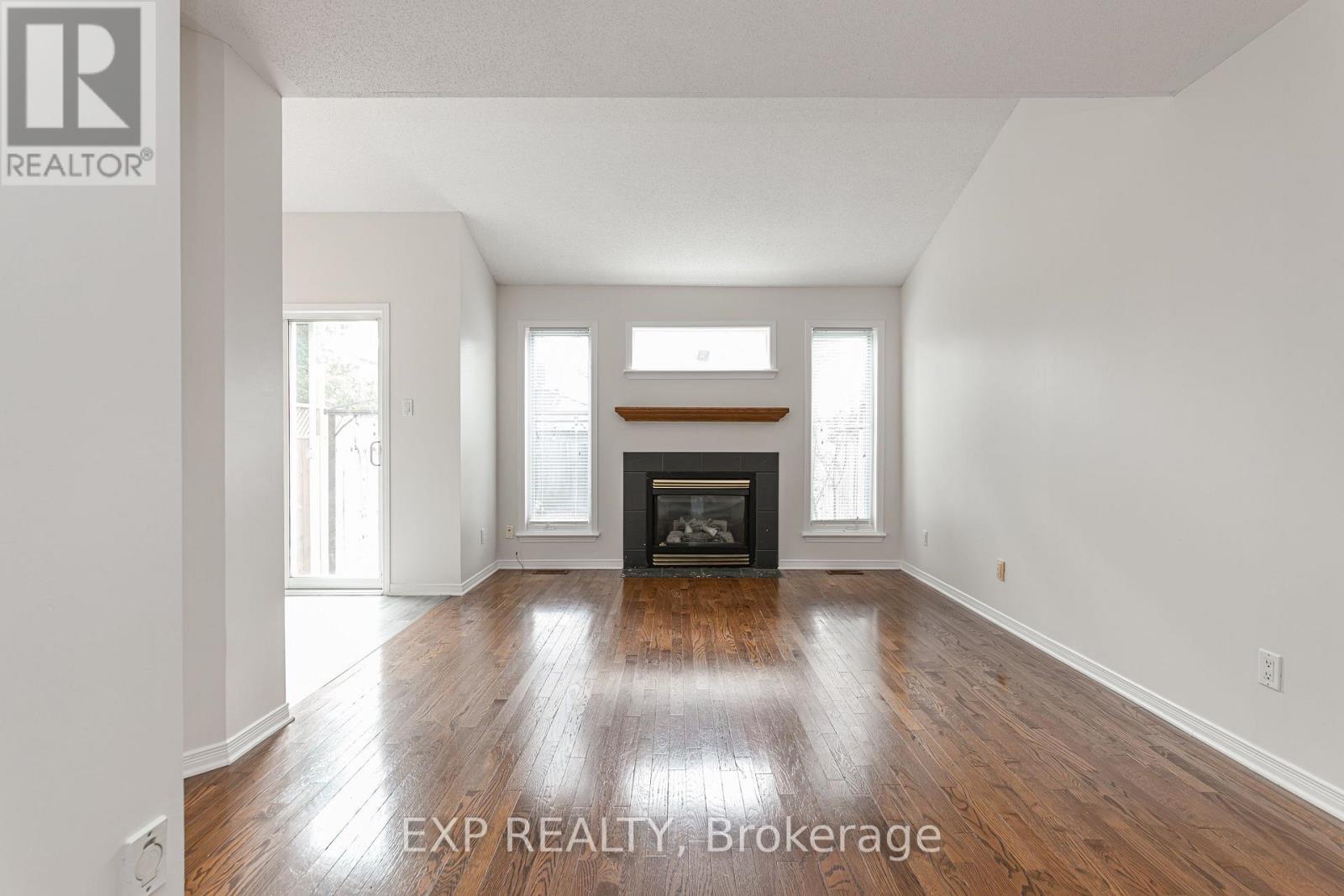 970 COVE ISLAND TERRACE - 4