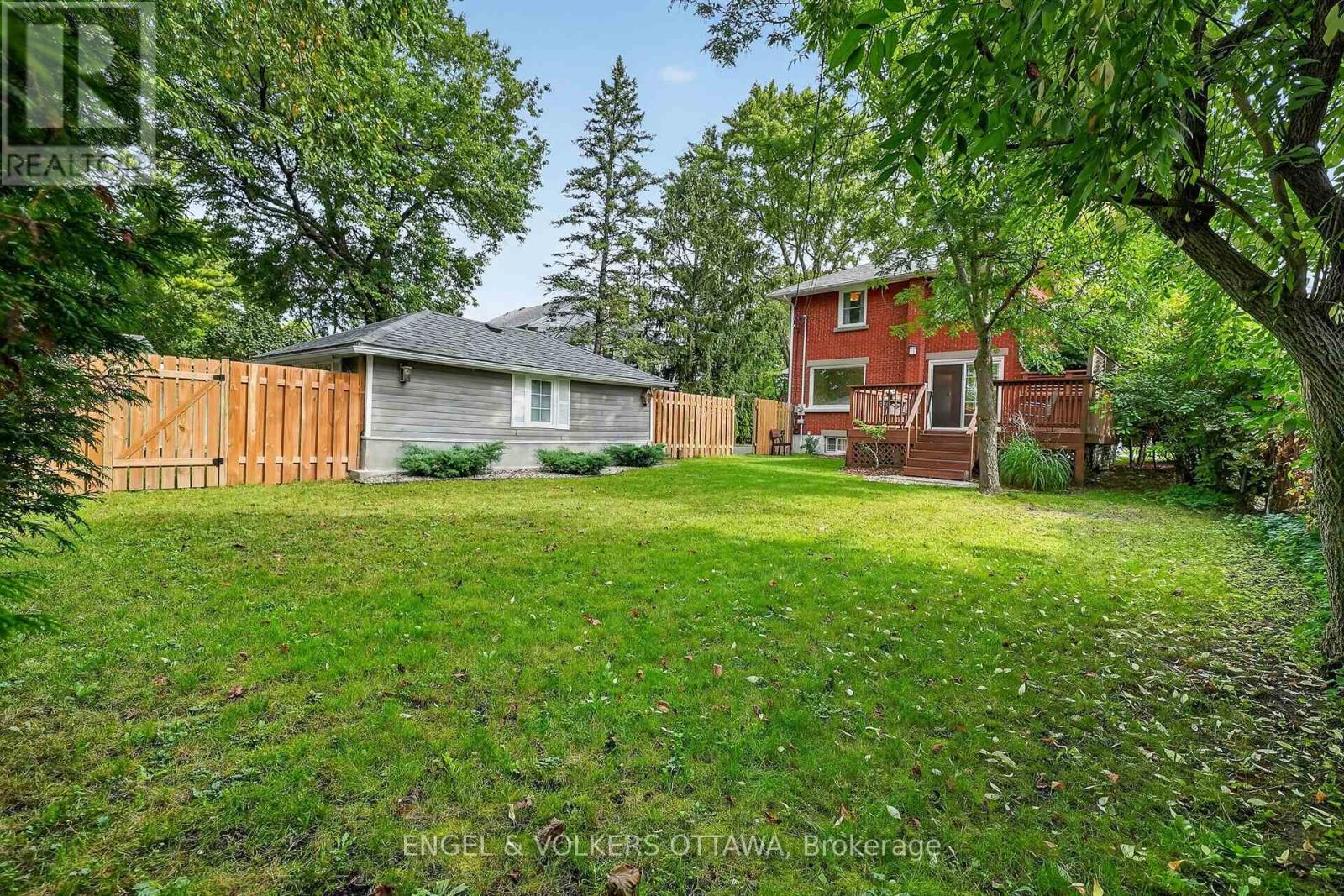 916 IROQUOIS ROAD - Image 6