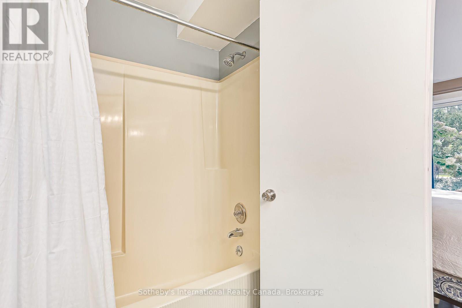 442 OXBOW CRESCENT - Image 13