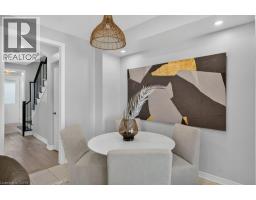 4pc Bathroom - 347 Raymond Road, Ancaster, ON L9K0J8 Photo 13