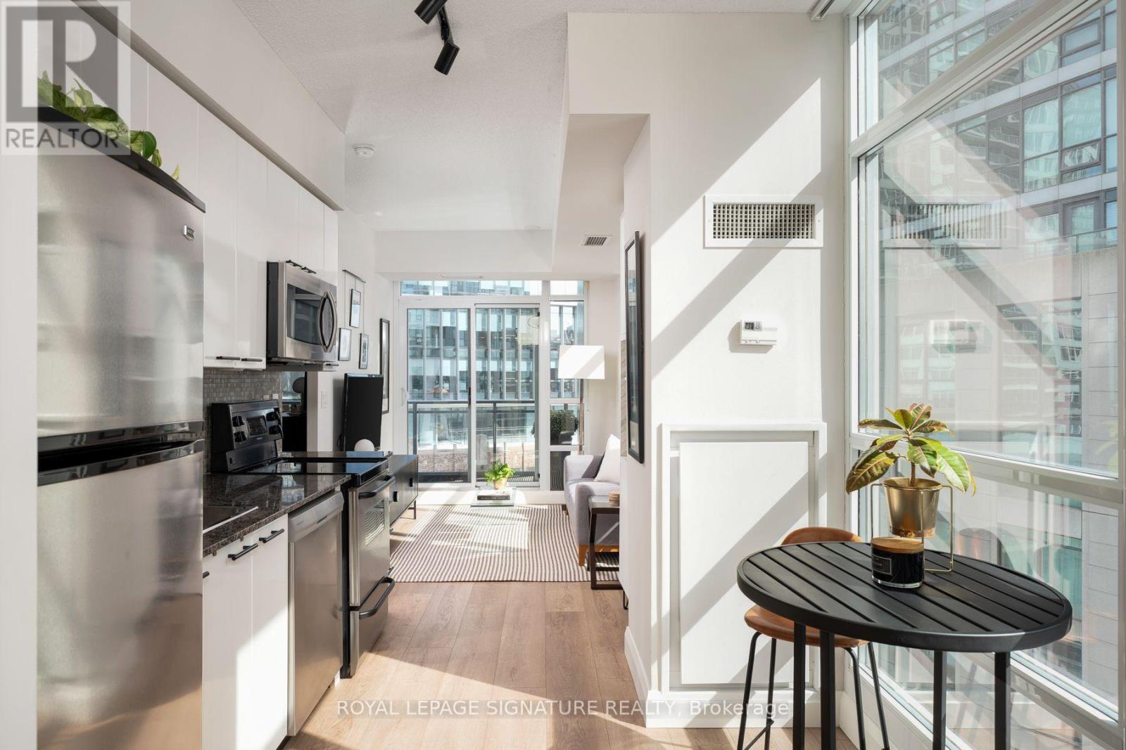 Photo of 15 Bruyeres Mews