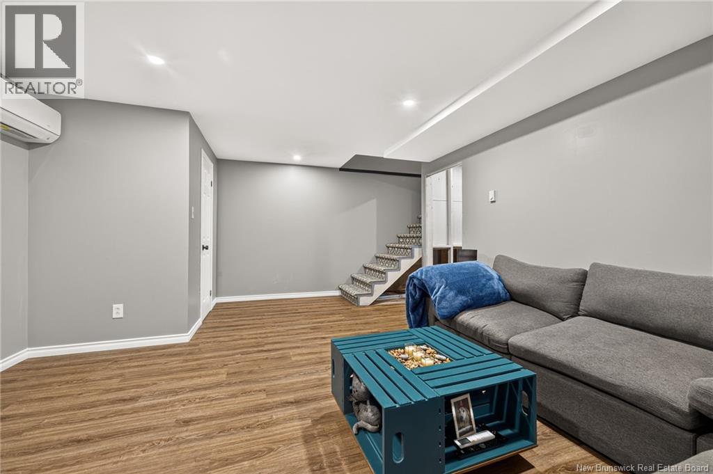 247 Kendra Street - 44
