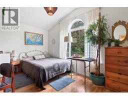 429 Howes Rd, Sayward, BC V0P1R0 Photo 31