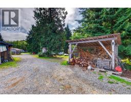 429 Howes Rd, Sayward, BC V0P1R0 Photo 93
