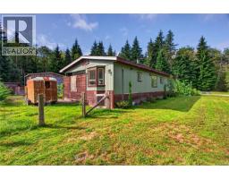 429 Howes Rd, Sayward, BC V0P1R0 Photo 71