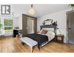 429 Howes Rd, Sayward, BC V0P1R0 Photo 59