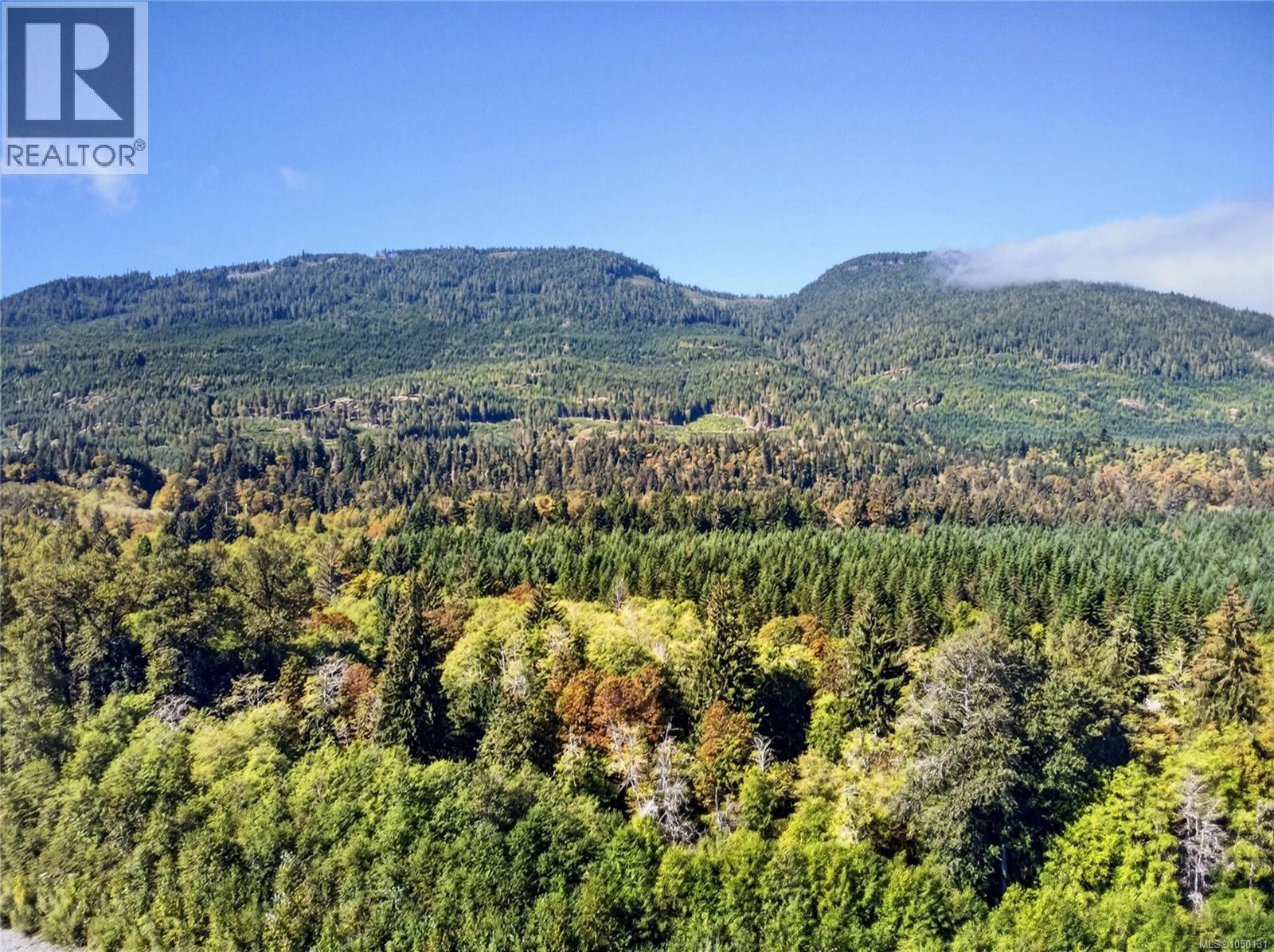 429 Howes Rd - Image 85
