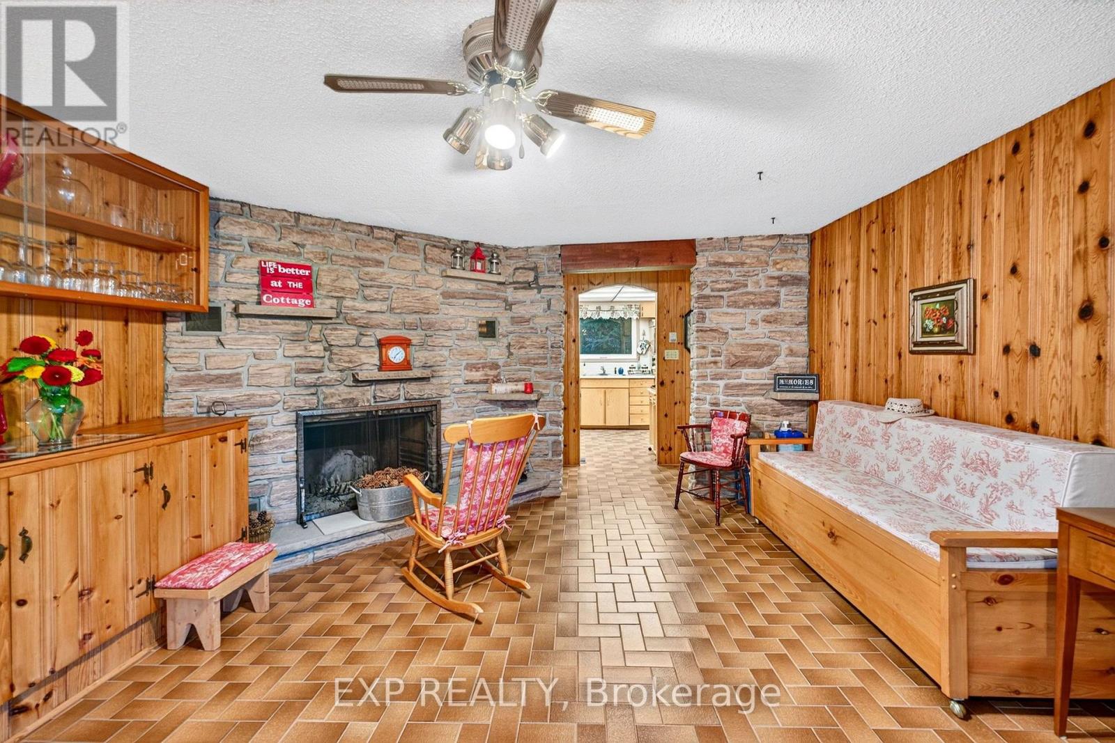 88 IRVING DRIVE - 8