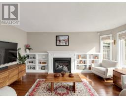 81 Pinnacle Trail, Aurora, ON L4G7G6 Photo 18